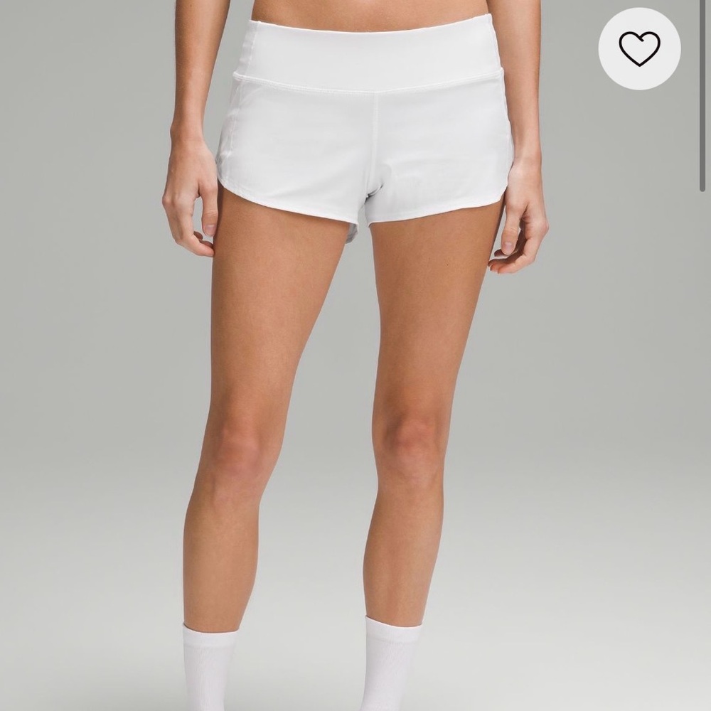 Lululemon Womens 2.5” Low-Rise Hottie Hot Shorts